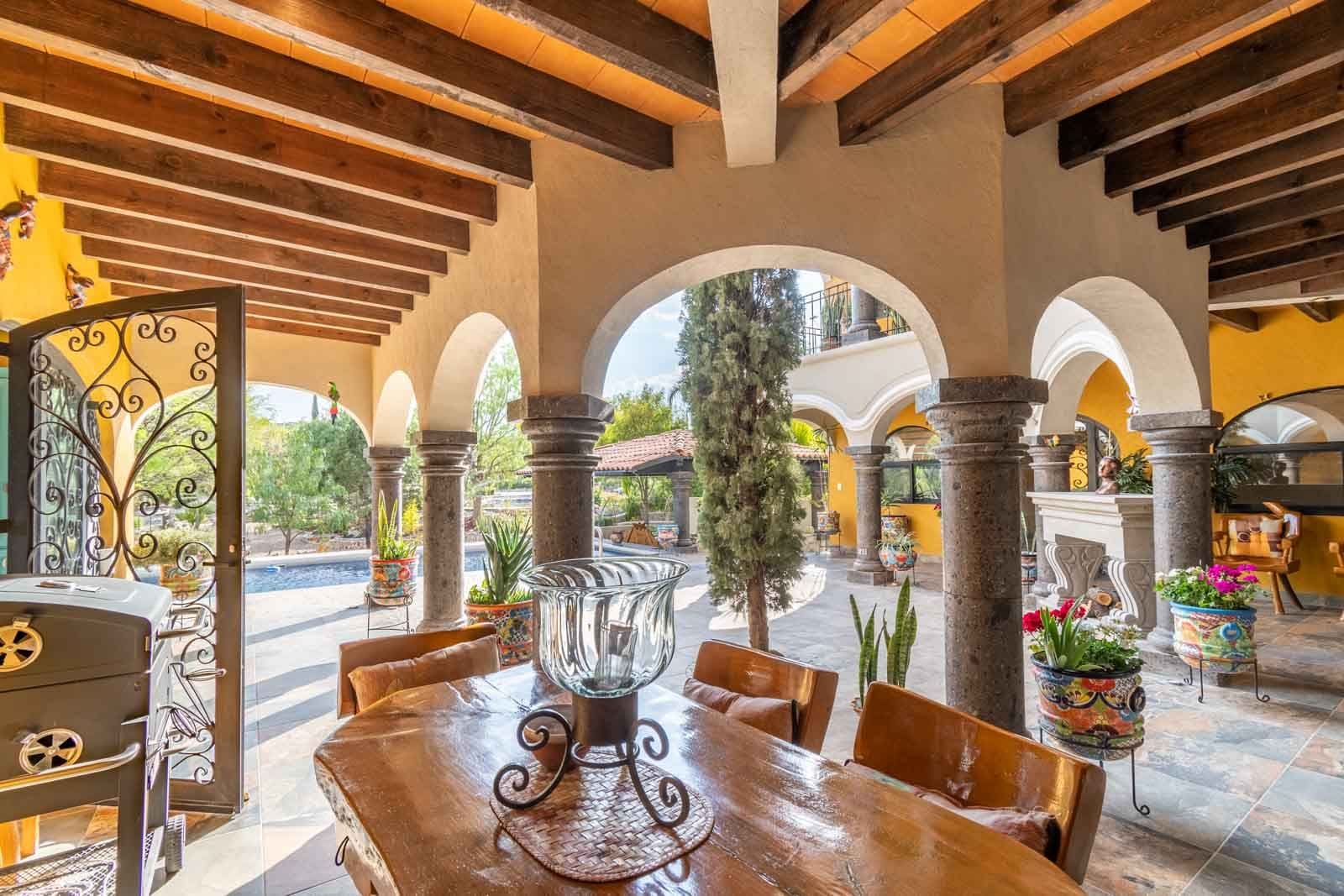 Casa Hacienda del Lago — Los Labradores, San Miguel de Allende — photo 10 — enchanting colonial courtyard with architectural elegance