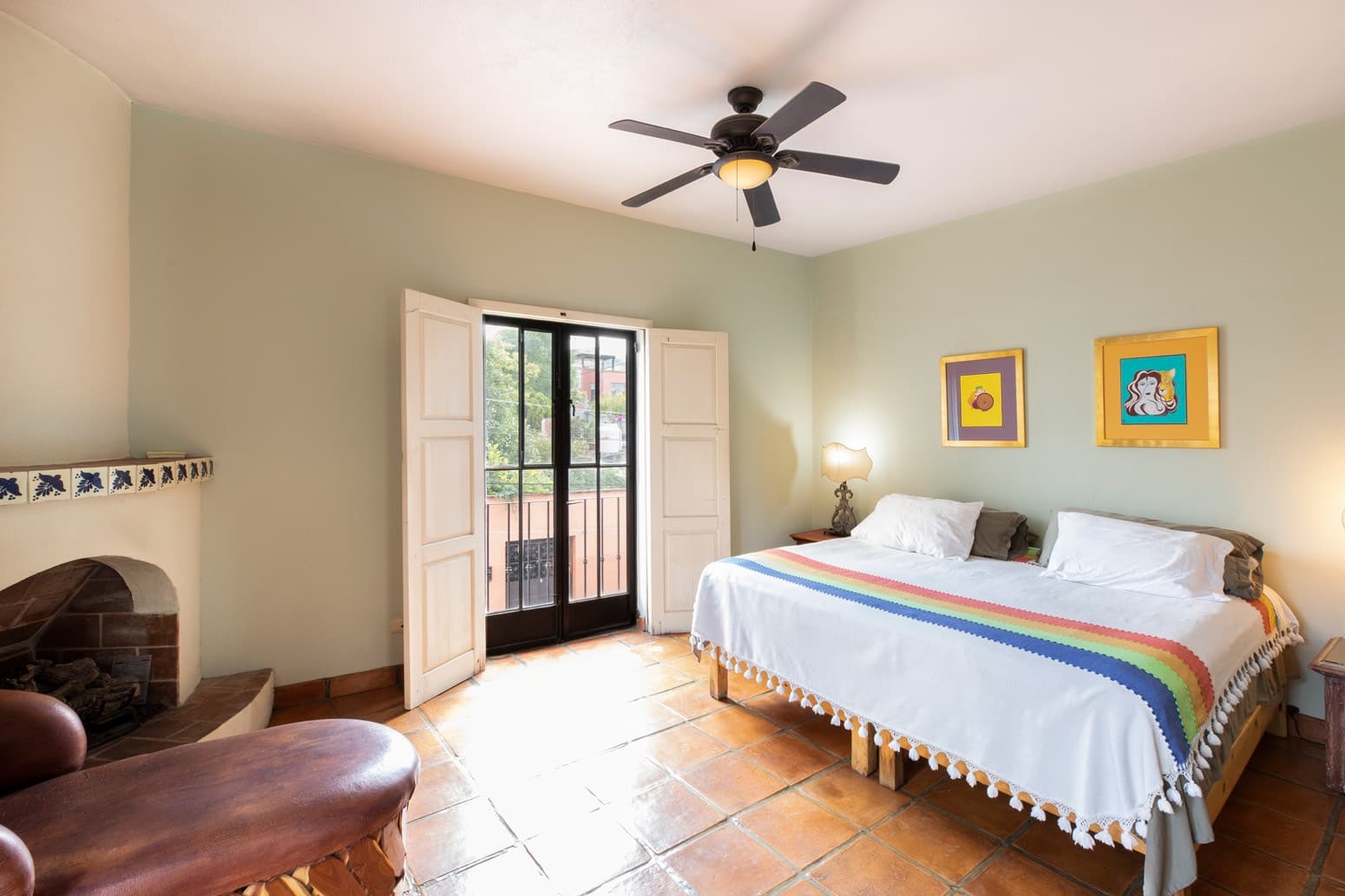 Casa Brillante — San Antonio, San Miguel de Allende — photo 11 — sunlit master suite with colonial charm