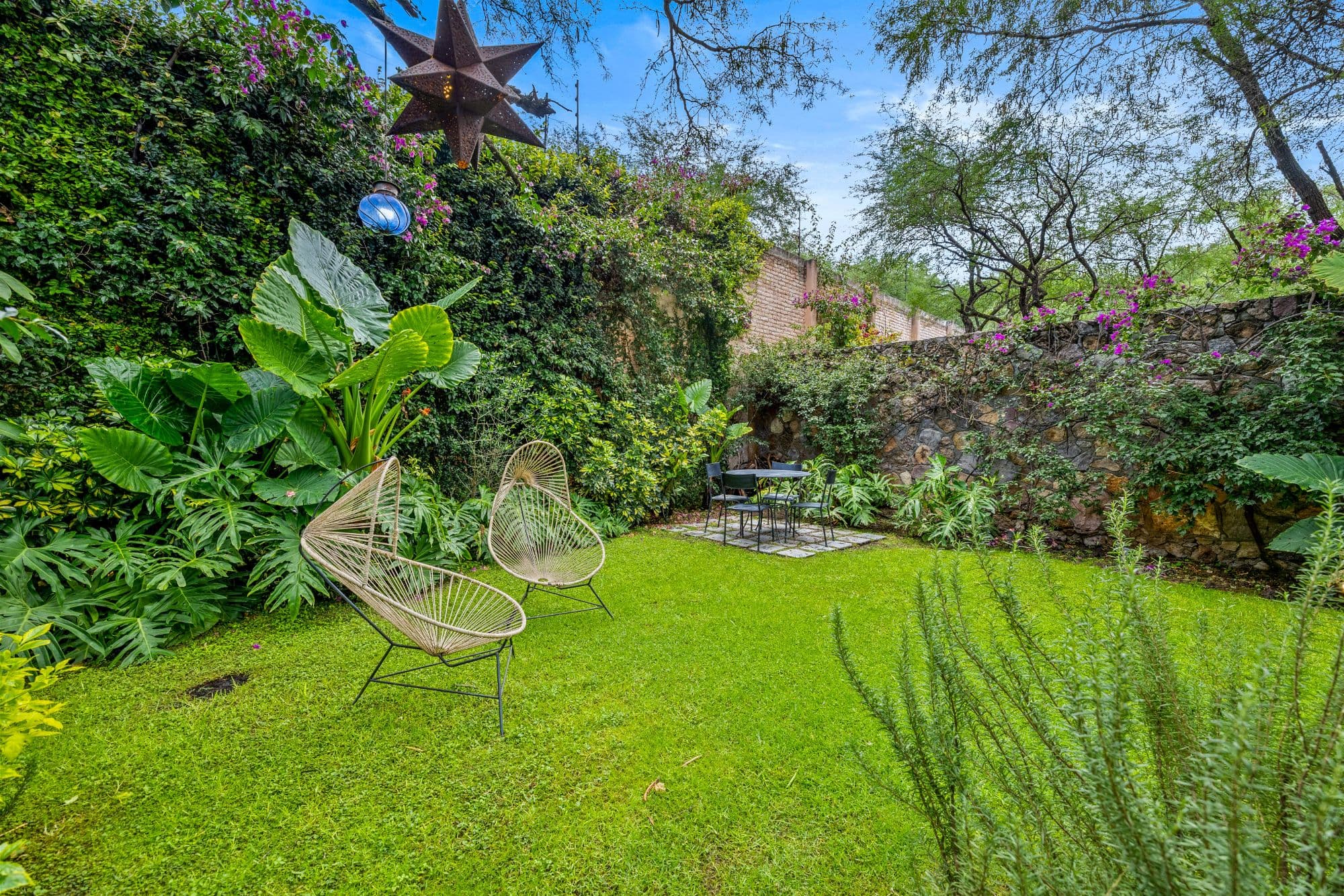 Huizaches Garden — Villa de los Frailes, San Miguel de Allende — photo 14 — enchanting courtyard, verdant oasis retreat