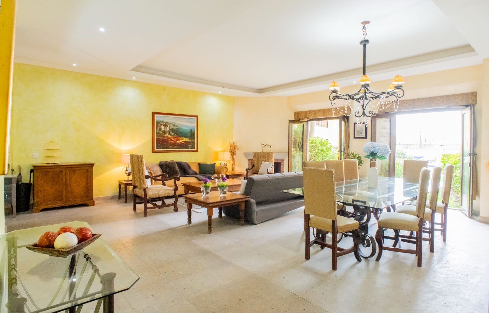 Casa Caracol — Caracol, San Miguel de Allende — photo 25 — luminous entertaining space, expansive views