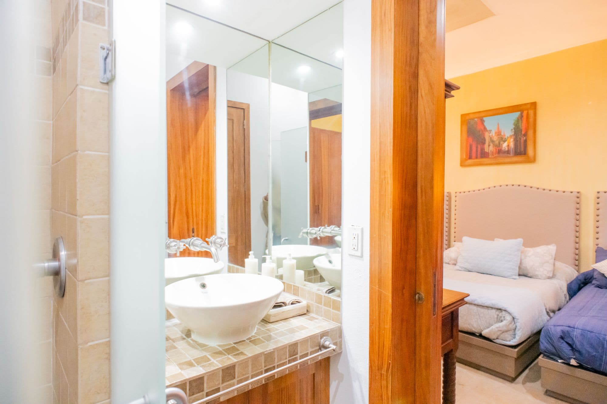 Casa Caracol — Caracol, San Miguel de Allende — photo 11 — elegant en-suite with vessel sink details