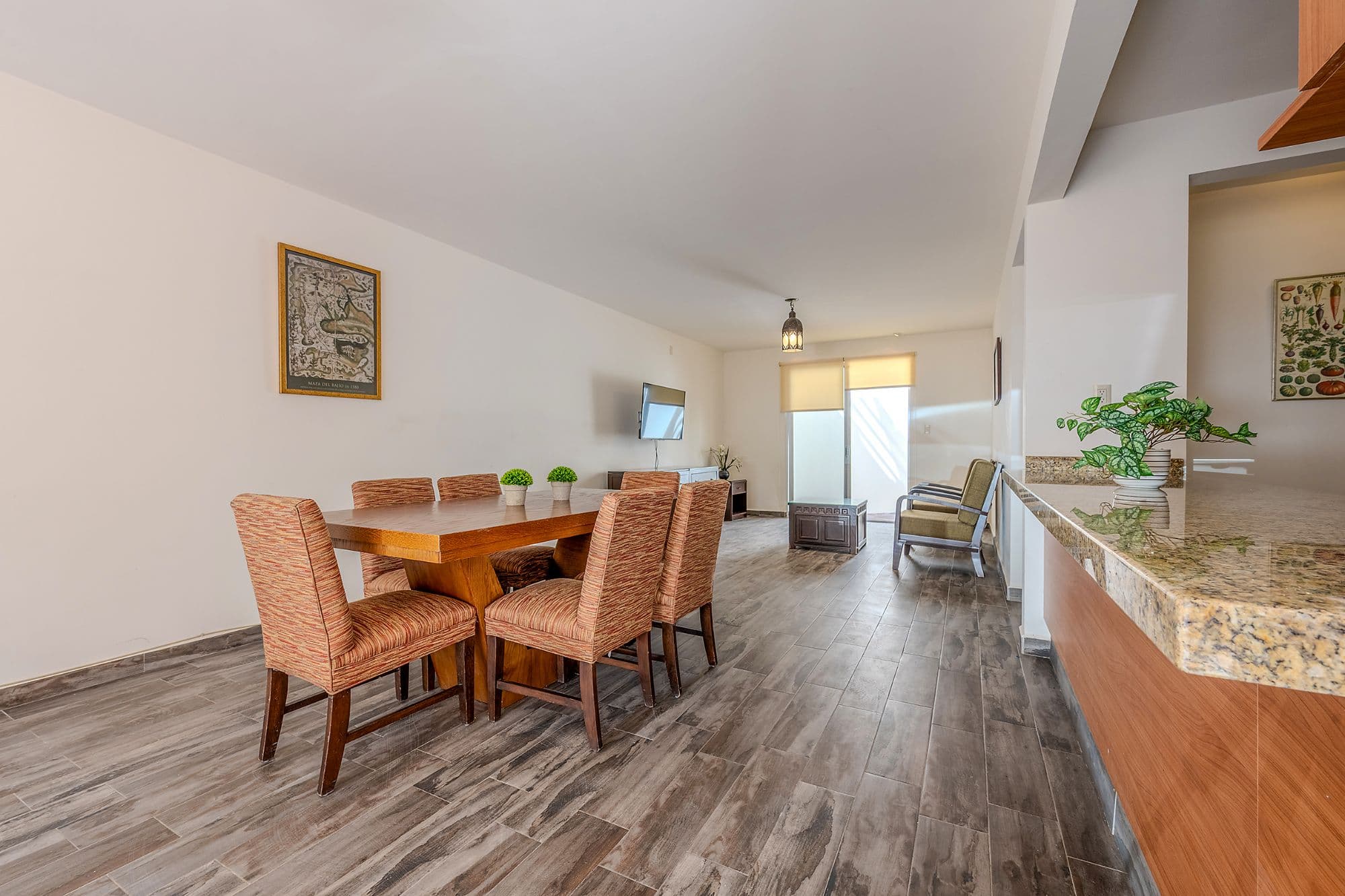 Casita Amanecer — Las Brisas, San Miguel de Allende — photo 3 — elegant open-concept dining and kitchen living