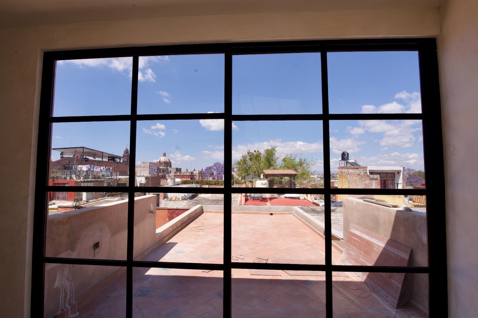 Nuñes Lofts / Loft 5 — Centro, San Miguel de Allende — photo 5 — expansive rooftop with panoramic colonial vistas