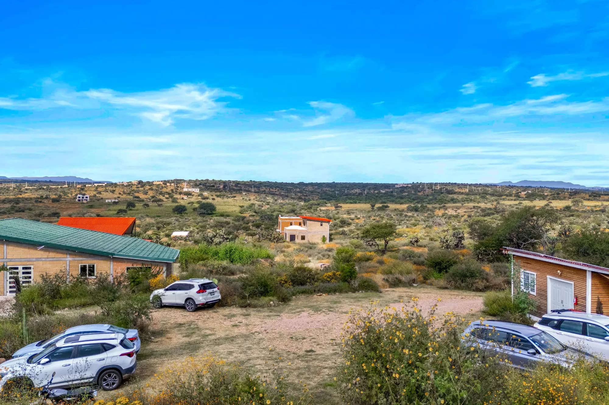 Hapori Eco Aldea Lot 1 — Capadero (San Isidro Capadero), San Miguel de Allende — photo 7 — panoramic countryside views, architectural charm