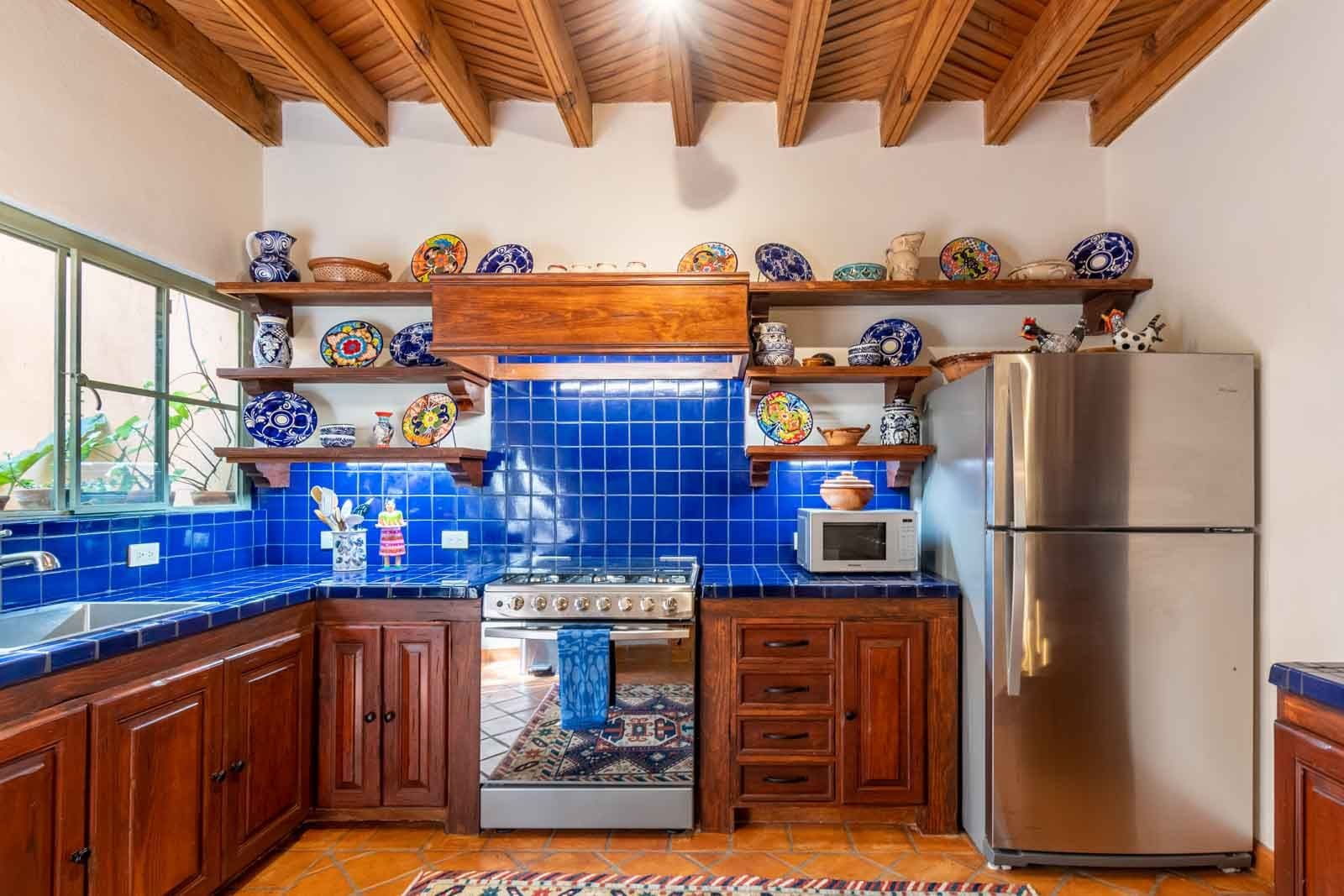 Secret Garden — San Antonio, San Miguel de Allende — photo 6 — vibrant traditional mexican kitchen brilliance
