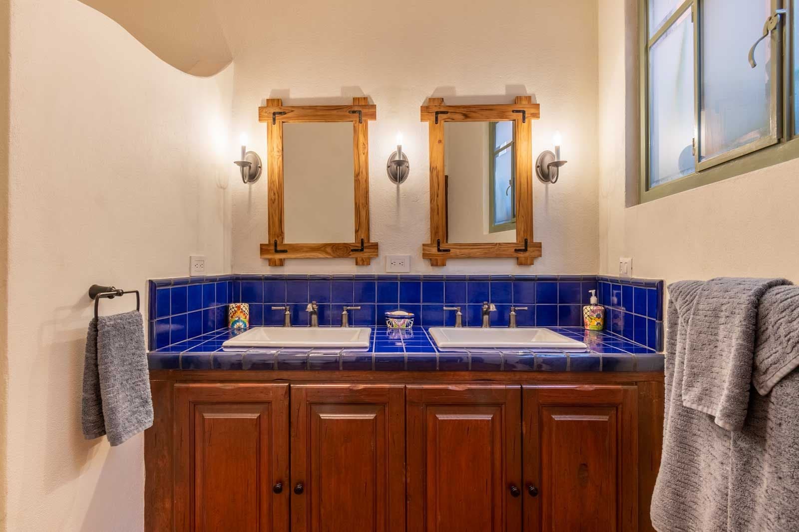 Secret Garden — San Antonio, San Miguel de Allende — photo 9 — artisanal dual-sink spa retreat