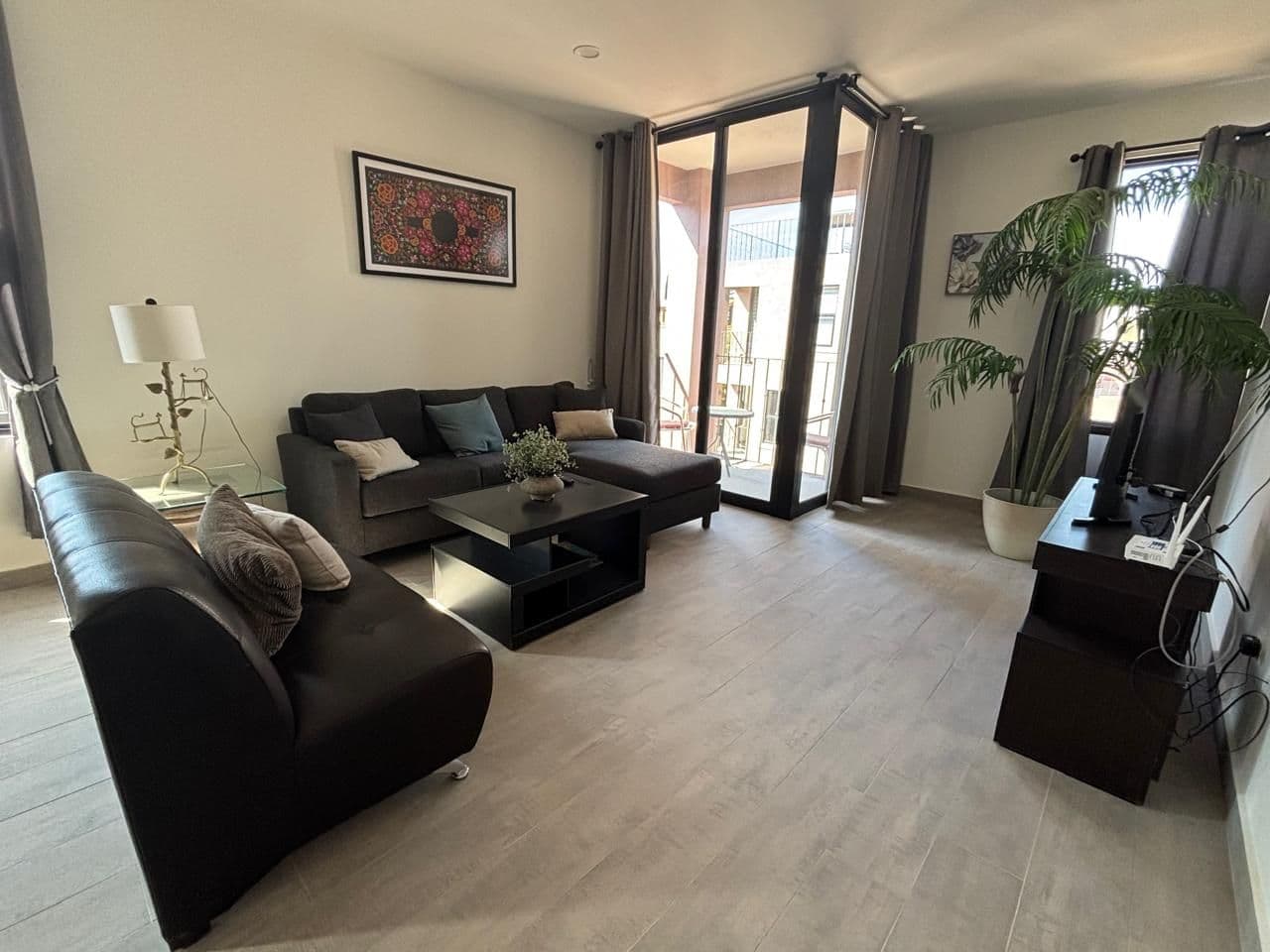 Barrio Santo PH — Barrio Santo, San Miguel de Allende — photo 4 — sophisticated living, abundant natural light