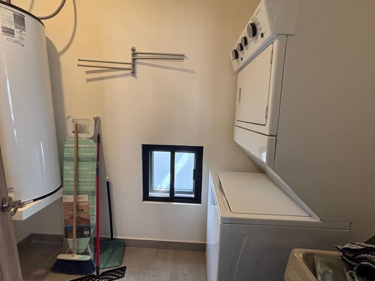 Barrio Santo PH — Barrio Santo, San Miguel de Allende — photo 14 — bright laundry room, functional elegance
