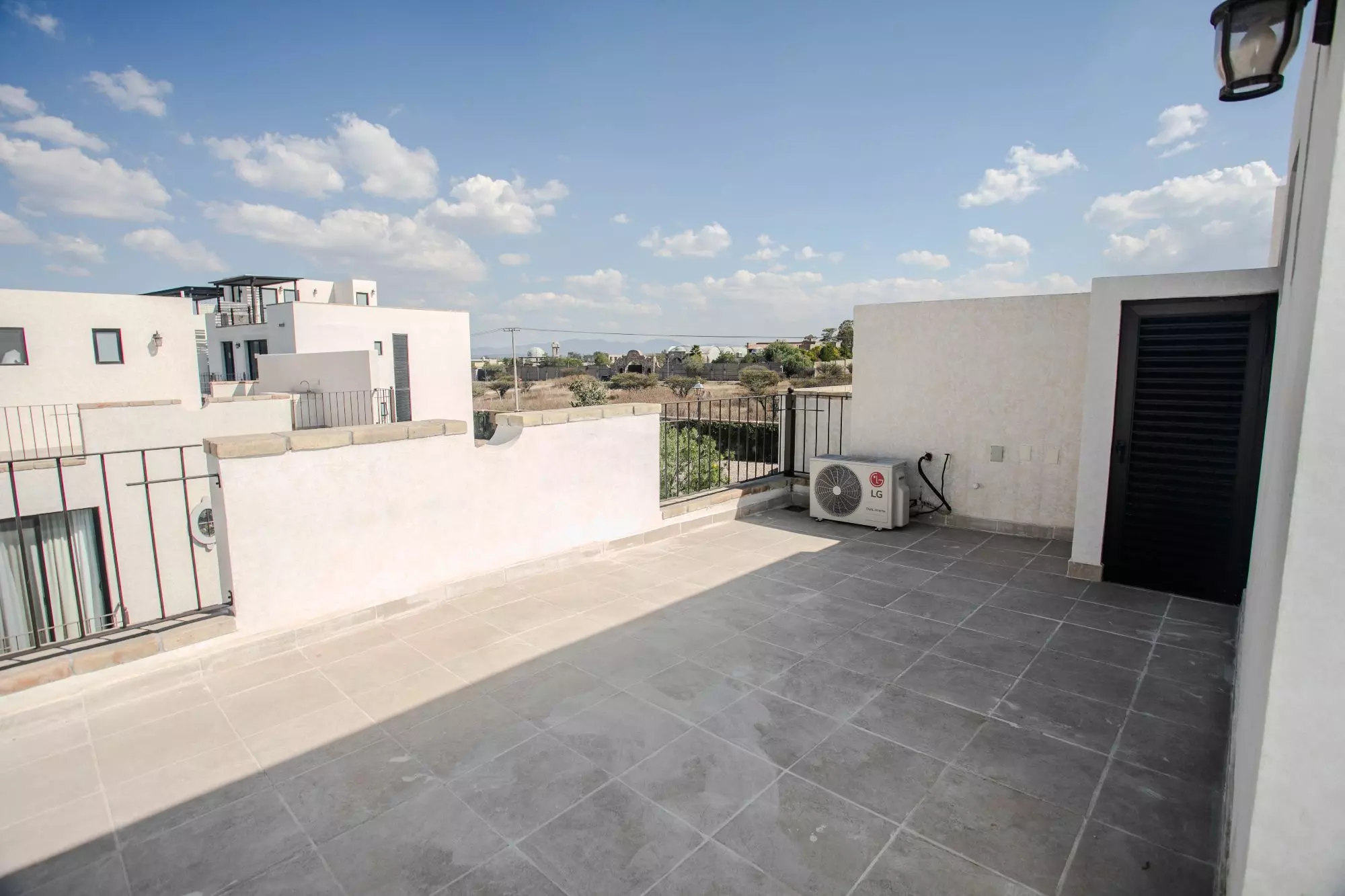 Casa Luminaria — La Luminaria, San Miguel de Allende — photo 16 — expansive rooftop with panoramic views