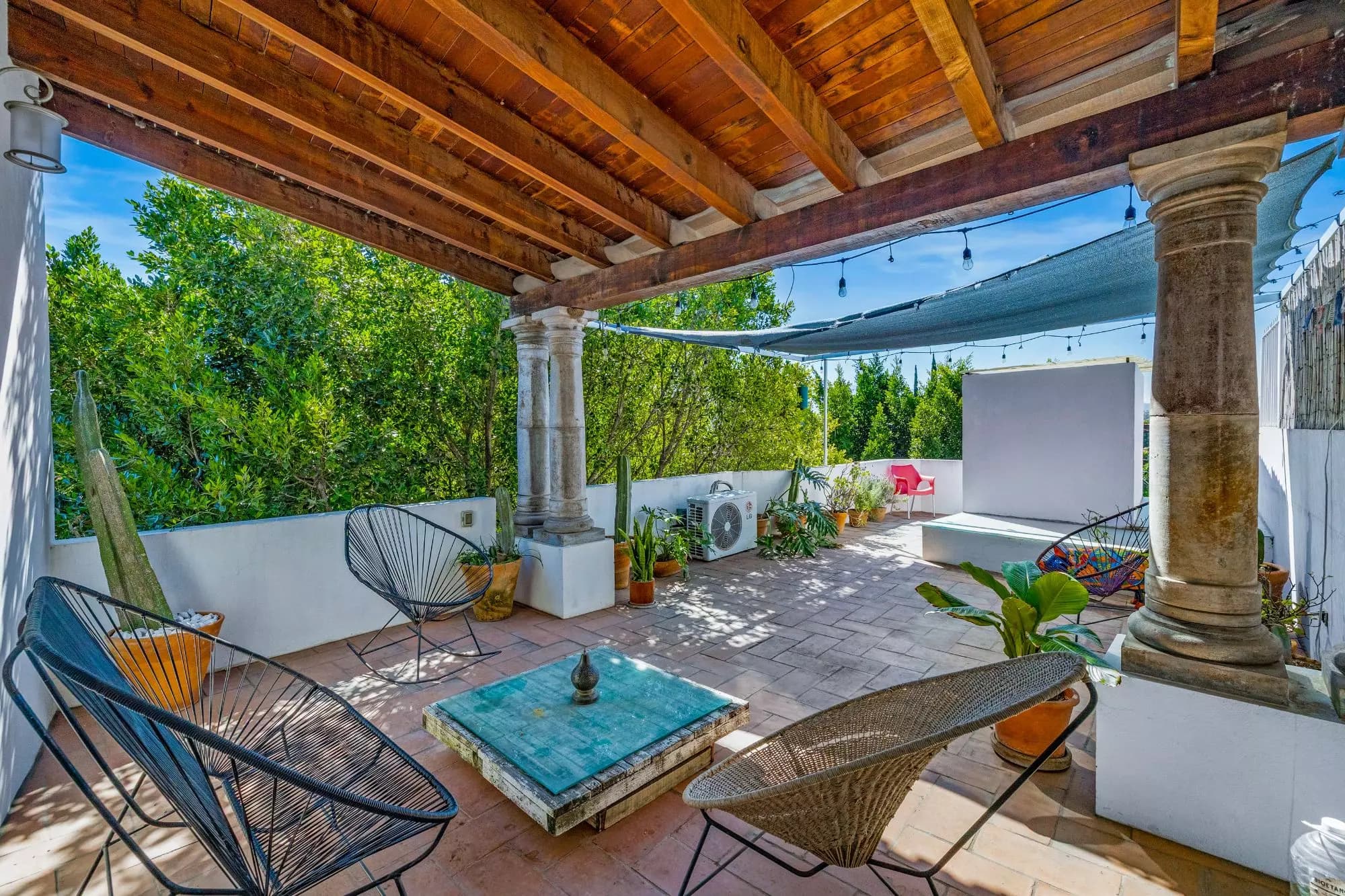 Casa Entre Arboles — San Antonio, San Miguel de Allende — photo 29 — enchanting rooftop terrace, verdant views