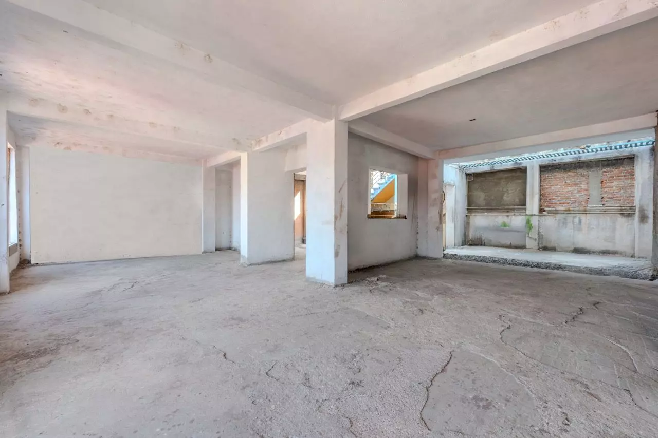 Condominios del Rosal — San Antonio, San Miguel de Allende — photo 17 — spacious blank canvas with architectural potential