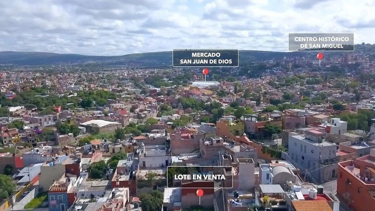 Lote Purísima — San Antonio, San Miguel de Allende — photo 4 — prime location, vibrant historic surroundings