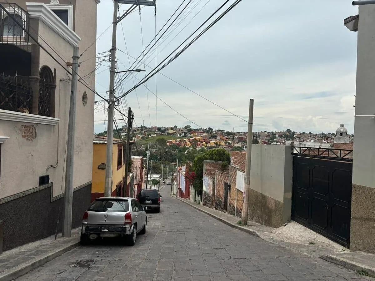 Lote Purísima — San Antonio, San Miguel de Allende — photo 7 — charming hillside street, panoramic valley views