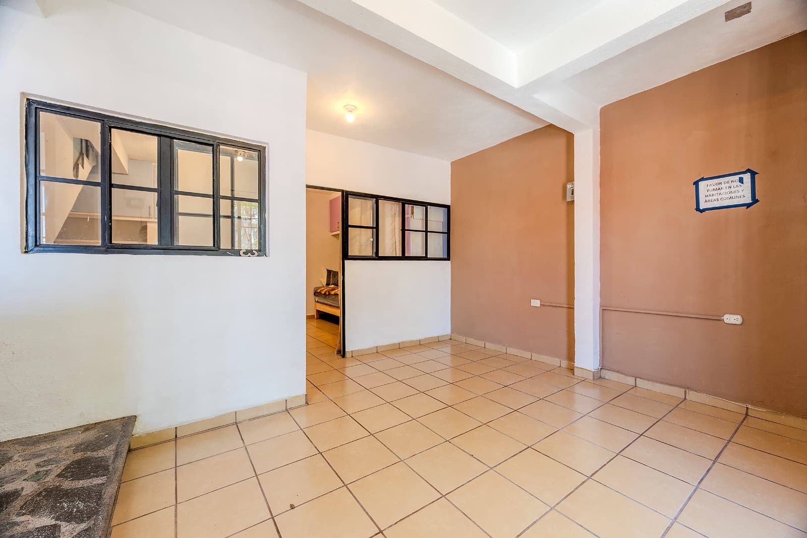 Casa Nueva Aurora — Aurora, San Miguel de Allende — photo 5 — bright open living space with potential