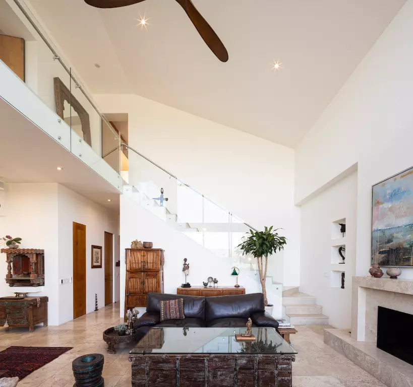 Casa Luz — Balcones, San Miguel de Allende — photo 6 — soaring ceilings, serene modern luxury