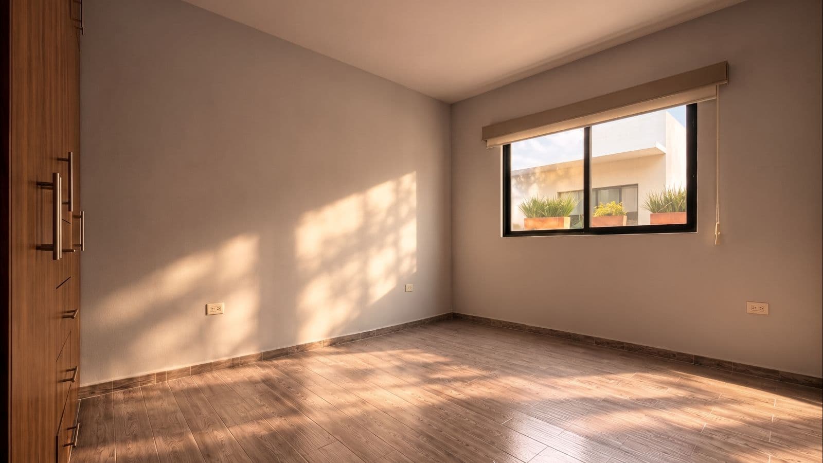 Casa Aura — Antigua Residencial, San Miguel de Allende — photo 17 — sun-drenched bedroom with garden views