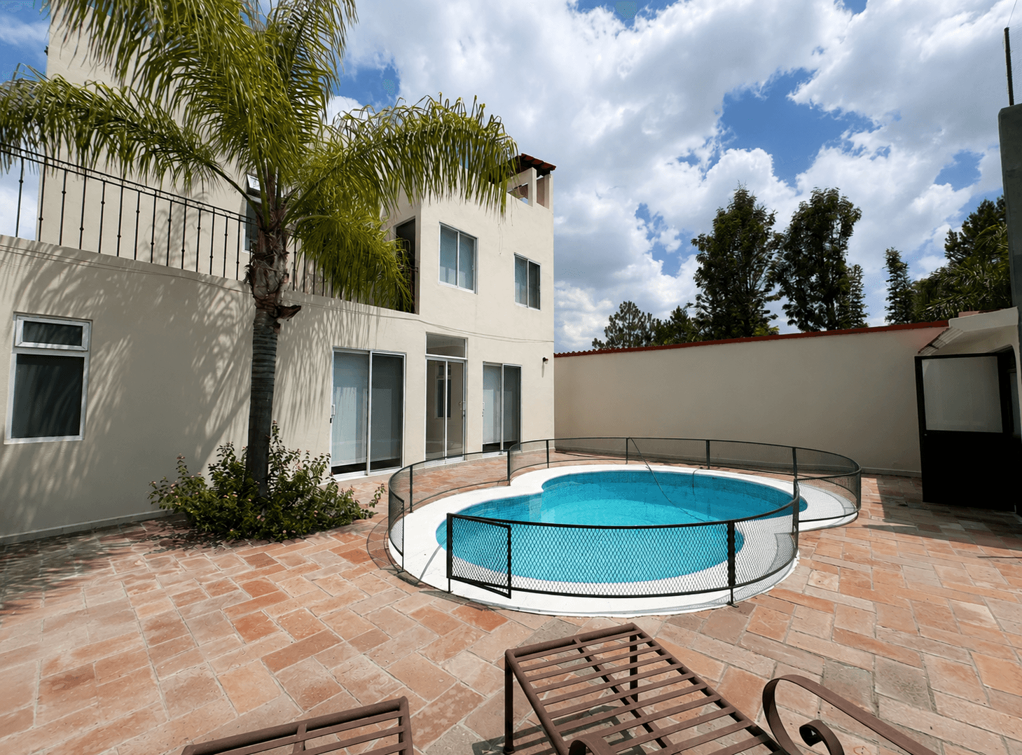 Casa Cortijo — El Cortijo, San Miguel de Allende — photo 3 — contemporary oasis with sparkling resort-style pool