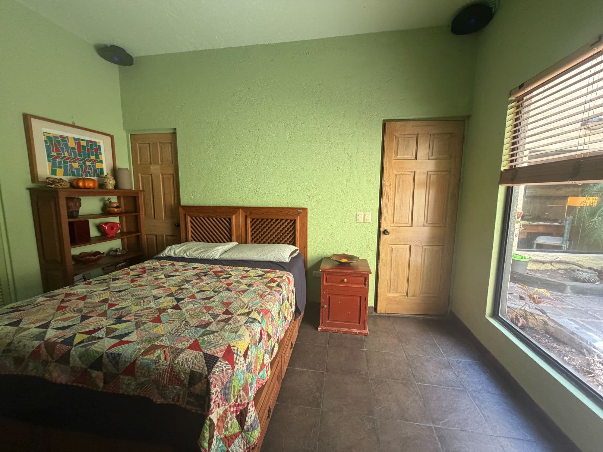 Casa Clinton — Caracol, San Miguel de Allende — photo 10 — luminous bedroom with traditional charm