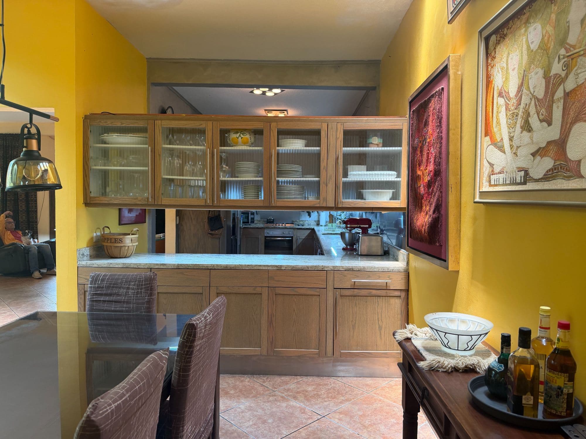 Casa Clinton — Caracol, San Miguel de Allende — photo 5 — vibrant chef's kitchen with character