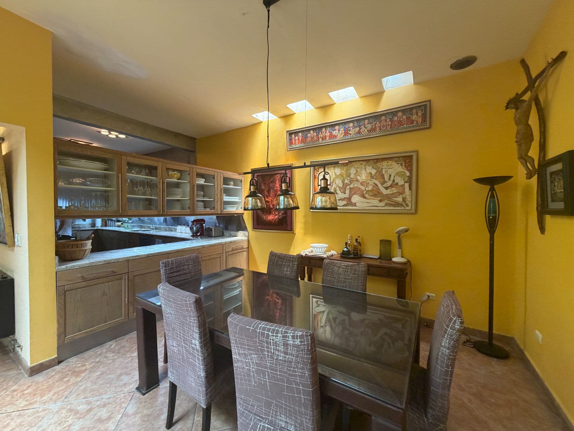 Casa Clinton — Caracol, San Miguel de Allende — photo 4 — sophisticated entertaining space, vibrant ambiance