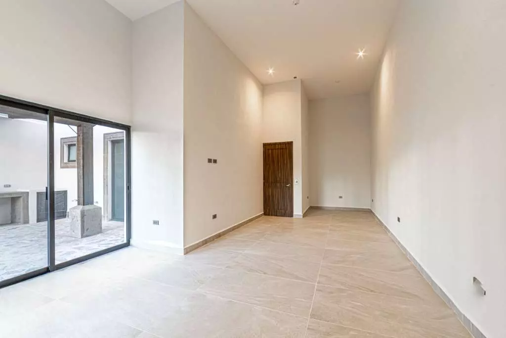 Casa San Pedro — Villa de los Frailes, San Miguel de Allende — photo 9 — luminous modern living space awaits