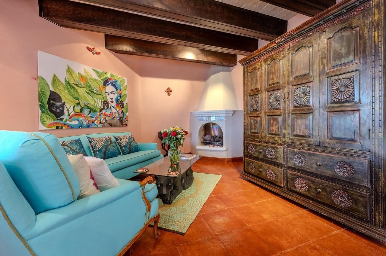 Casa Java — Atascadero (Arcos de San Miguel), San Miguel de Allende — photo 9 — vibrant bohemian living elegantly appointed