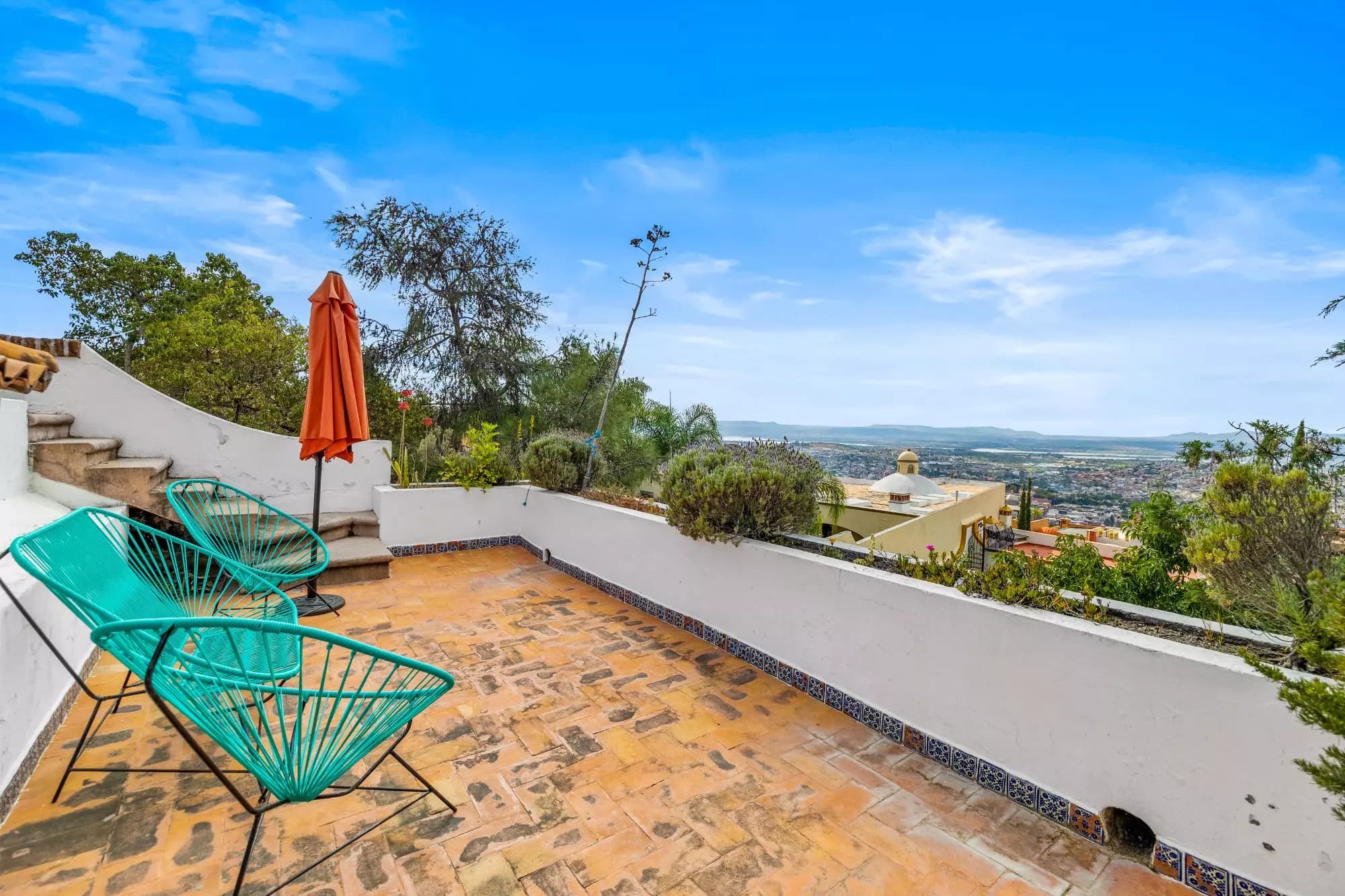 The Hidden House — Rinconada de Los Balcones, San Miguel de Allende — photo 2 — panoramic valley views, elevated terrace retreat