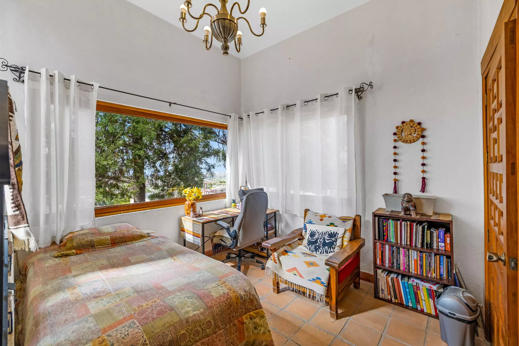 The Hidden House — Rinconada de Los Balcones, San Miguel de Allende — photo 7 — sun-drenched bedroom, panoramic countryside views