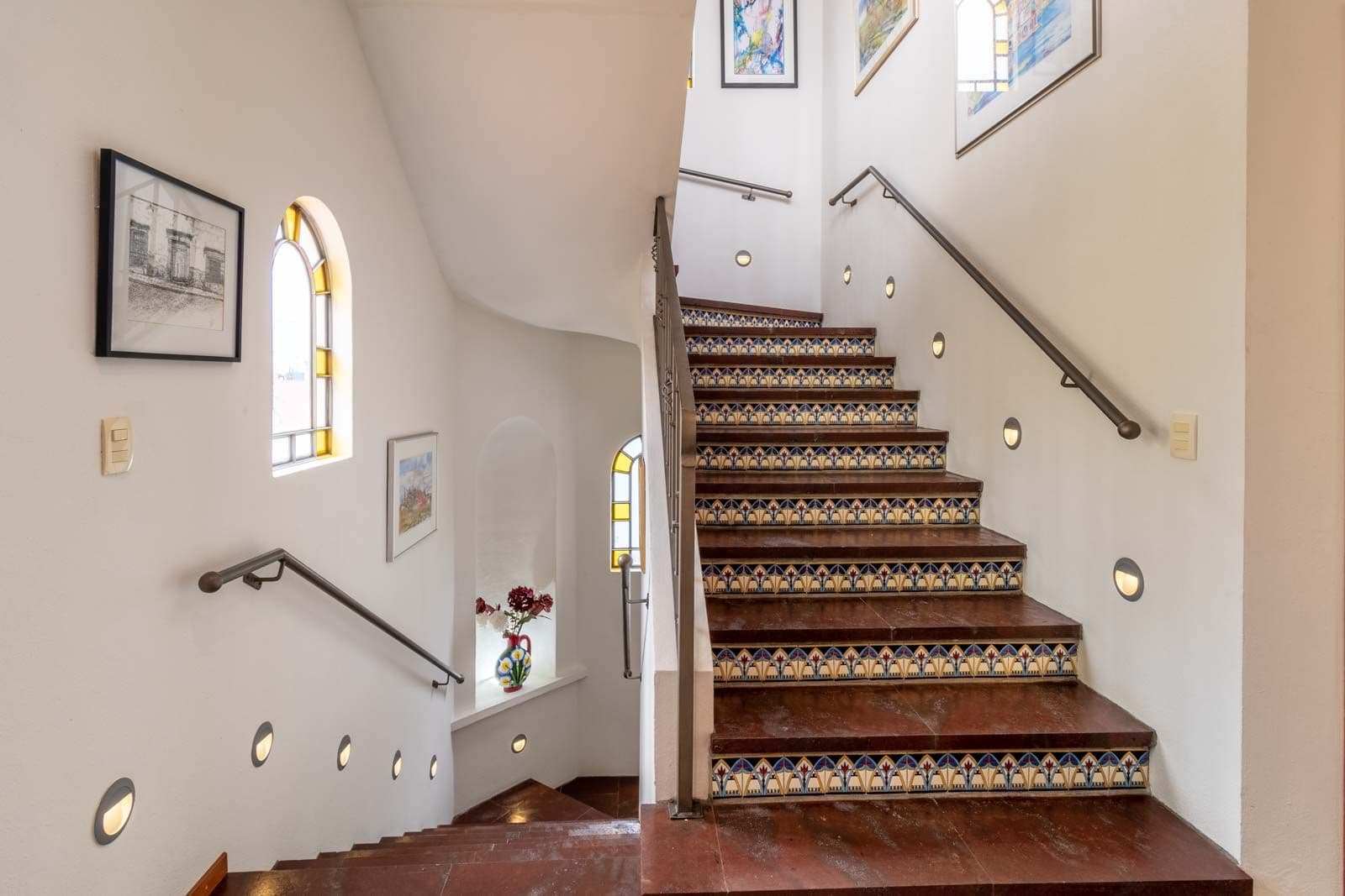 Casa Dar — El Capricho, San Miguel de Allende — photo 19 — charming colonial staircase, authentic tilework
