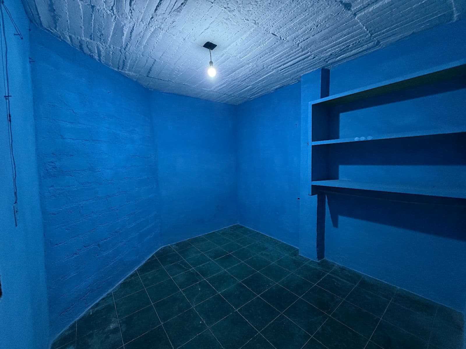 Casa María Dolores — Centro, San Miguel de Allende — photo 4 — charming studio with built-in shelving