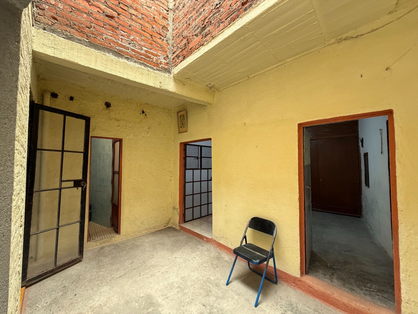 Casa María Dolores — Centro, San Miguel de Allende — photo 8 — sun-drenched courtyard, authentic colonial charm