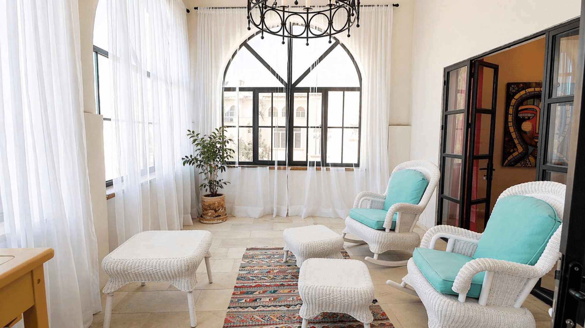 Casa Zen — El Obraje, San Miguel de Allende — photo 15 — serene sunlit lounge with architectural charm