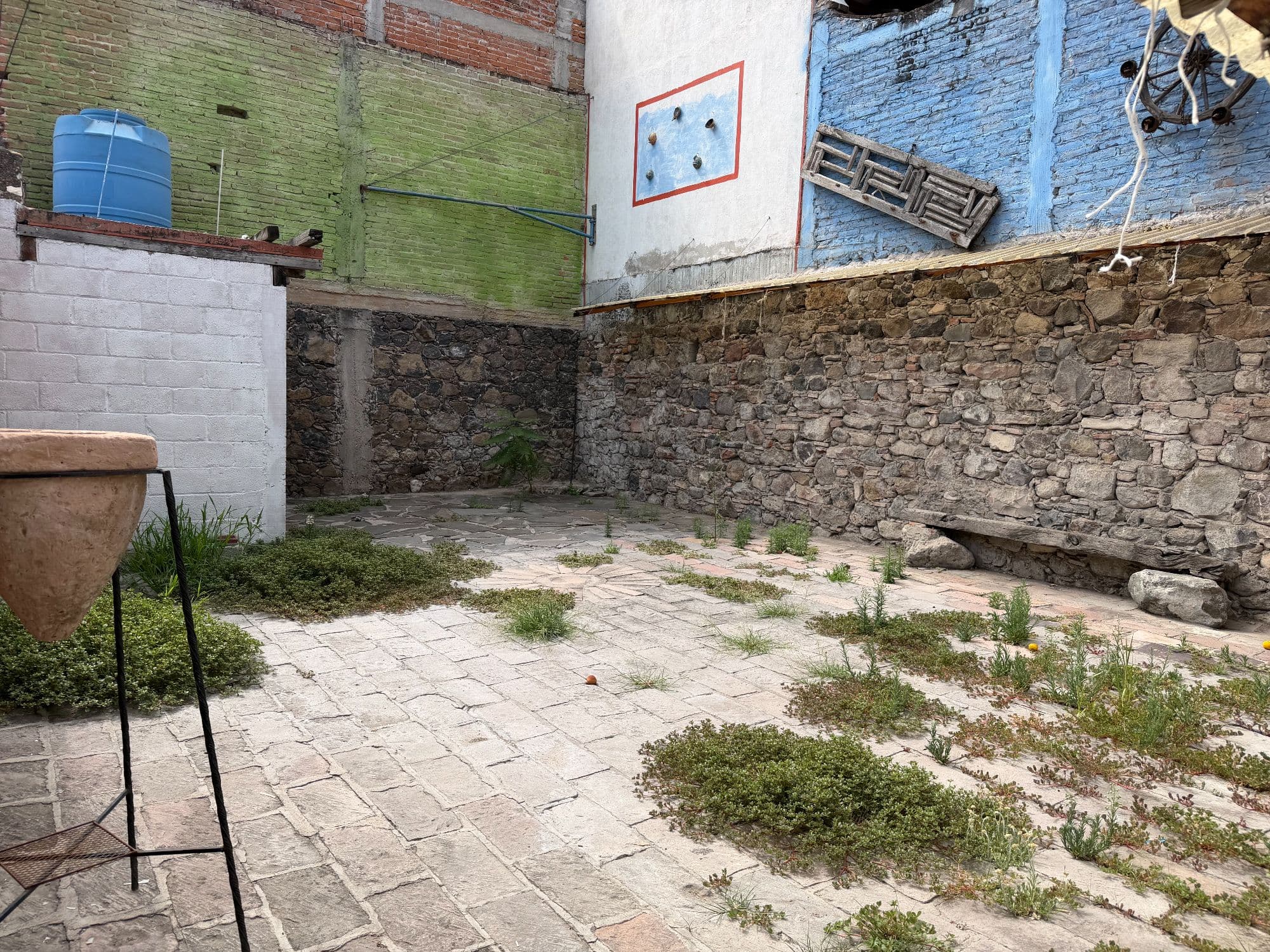 Casa Torres — Centro, San Miguel de Allende — photo 60 — charming colonial courtyard awaiting restoration