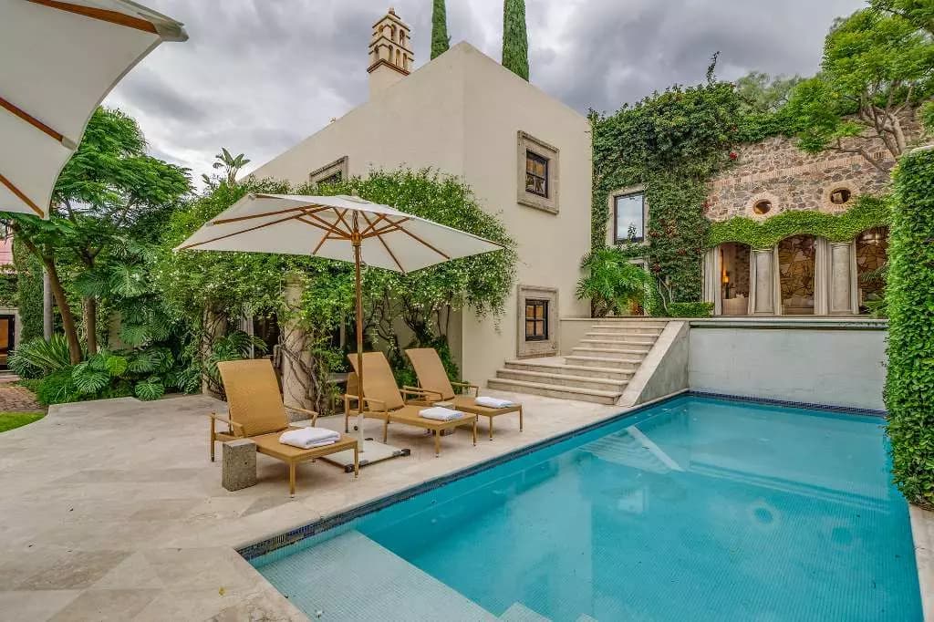 Casa Stream — Centro, San Miguel de Allende — photo 3 — enchanting courtyard oasis with sparkling pool