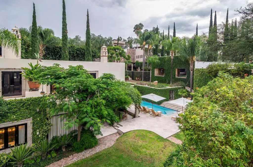 Casa Stream — Centro, San Miguel de Allende — photo 8 — lush garden oasis with resort-style pool