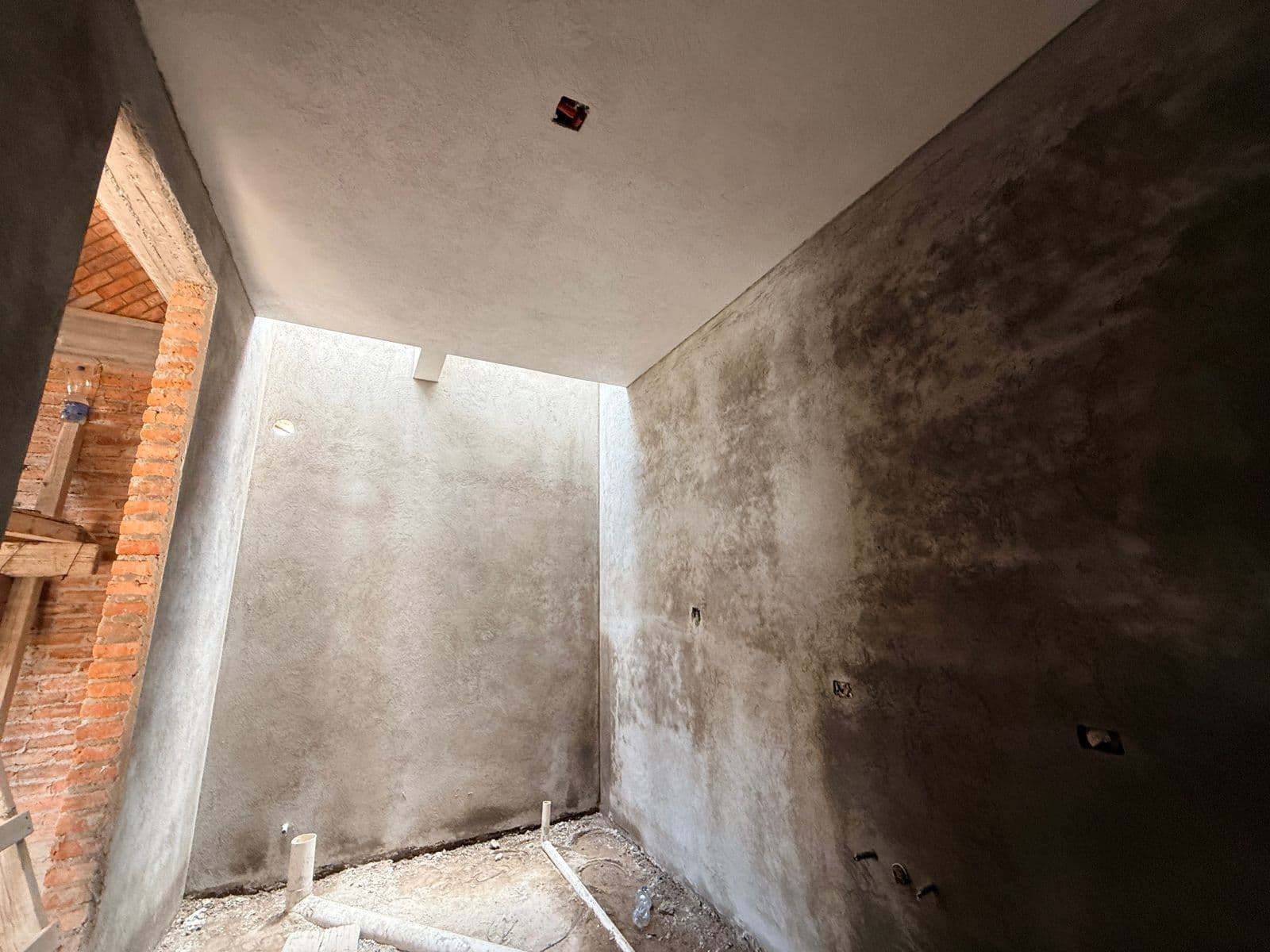 Casa Sanmiguelense — Las Campanas, San Miguel de Allende — photo 15 — bright, open space awaiting refinement