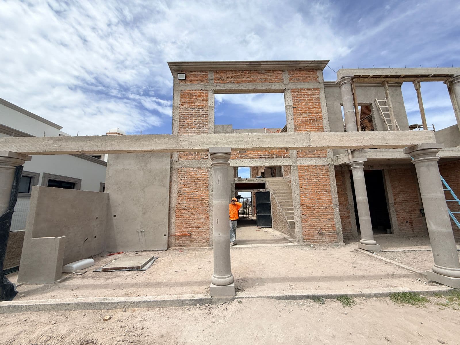 Casa Sanmiguelense — Las Campanas, San Miguel de Allende — photo 2 — architectural potential, classical columns, open-air living