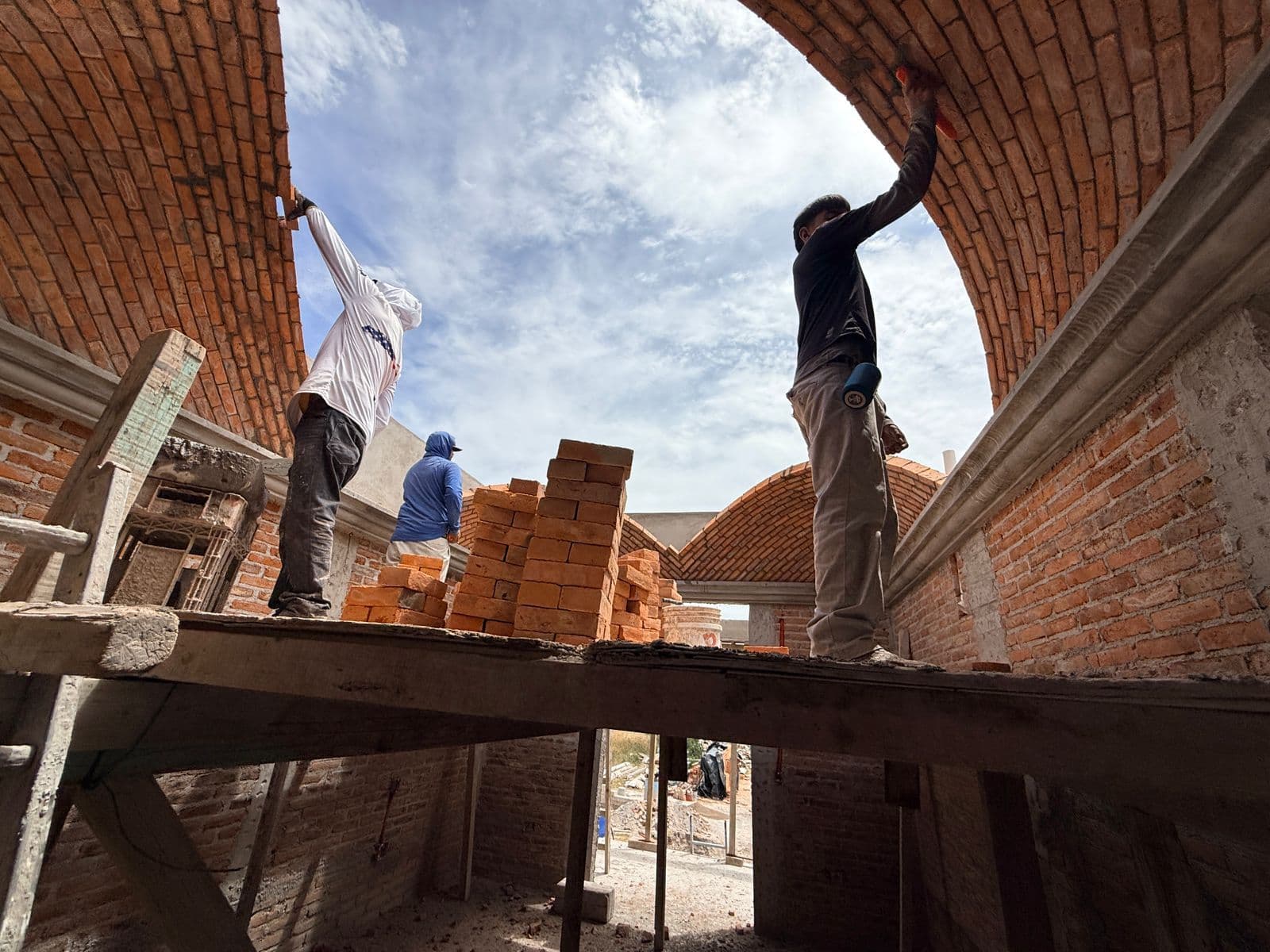 Casa Sanmiguelense — Las Campanas, San Miguel de Allende — photo 5 — authentic restoration with soaring skies