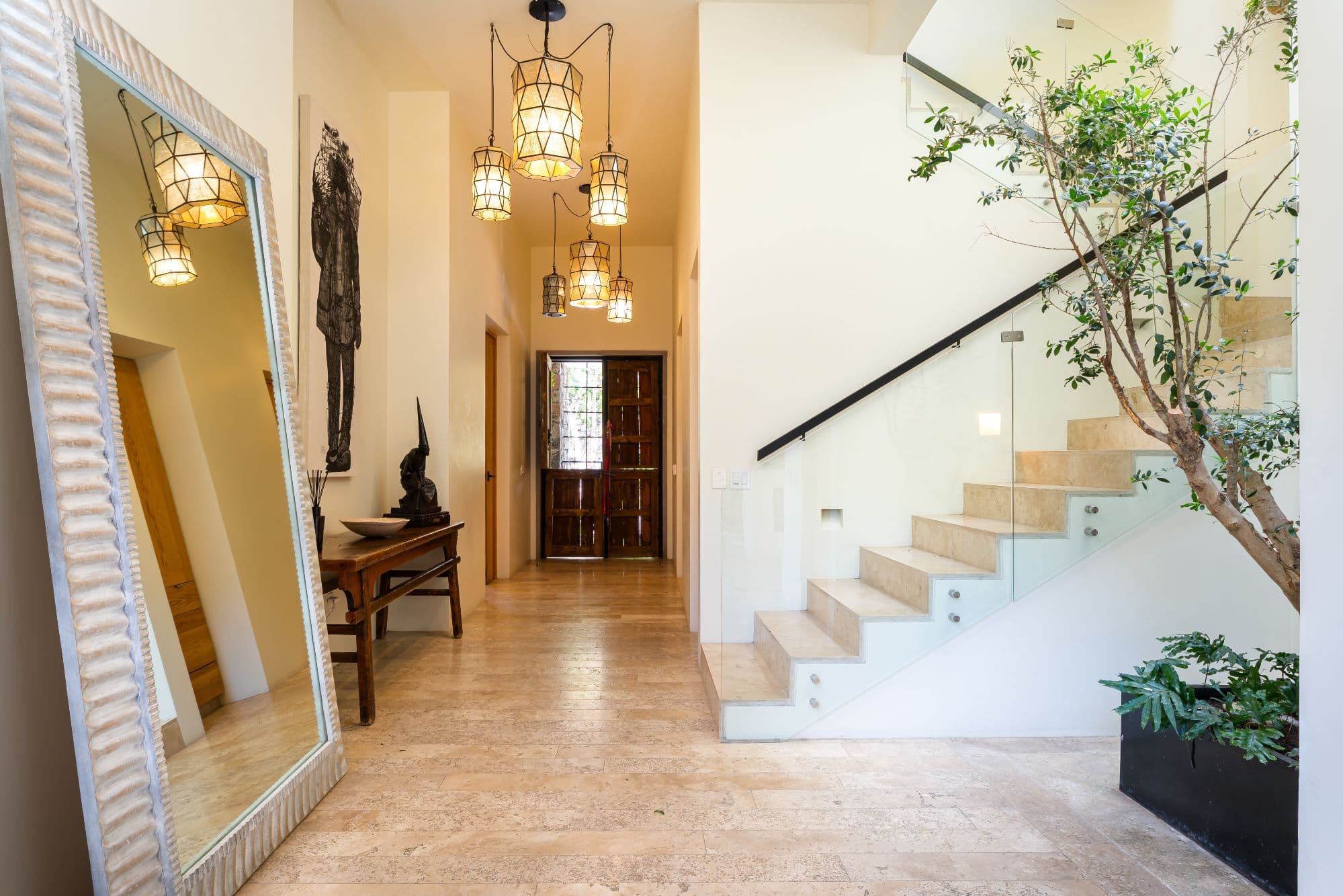 Casa Organza — Centro, San Miguel de Allende — photo 5 — elegant foyer, curated artisan accents