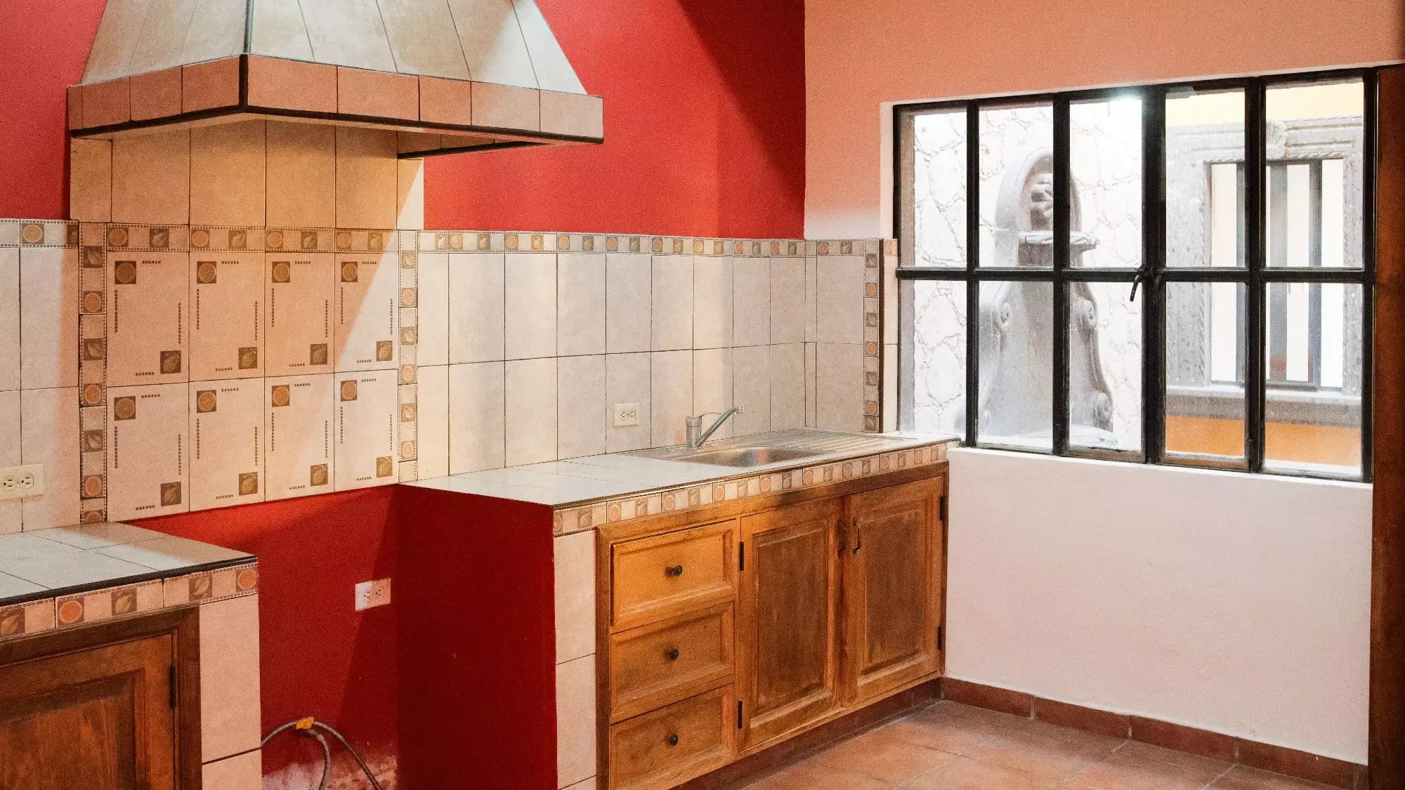 Casa La Lomita — La Lomita, San Miguel de Allende — photo 2 — traditional kitchen with vibrant character