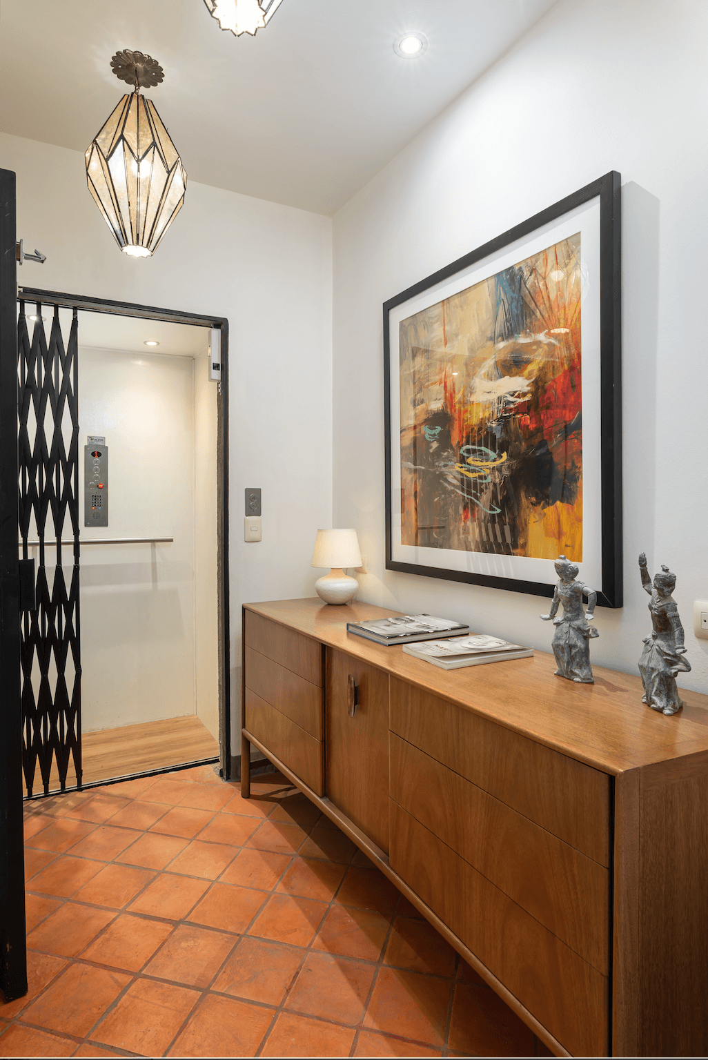 Casa del Arroyo — Ojo de Agua, San Miguel de Allende — photo 24 — sophisticated entry with curated artistry