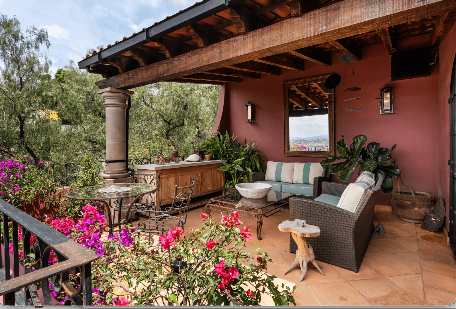 Casa del Arroyo — Ojo de Agua, San Miguel de Allende — photo 17 — terracotta elegance overlooking charming colonial town