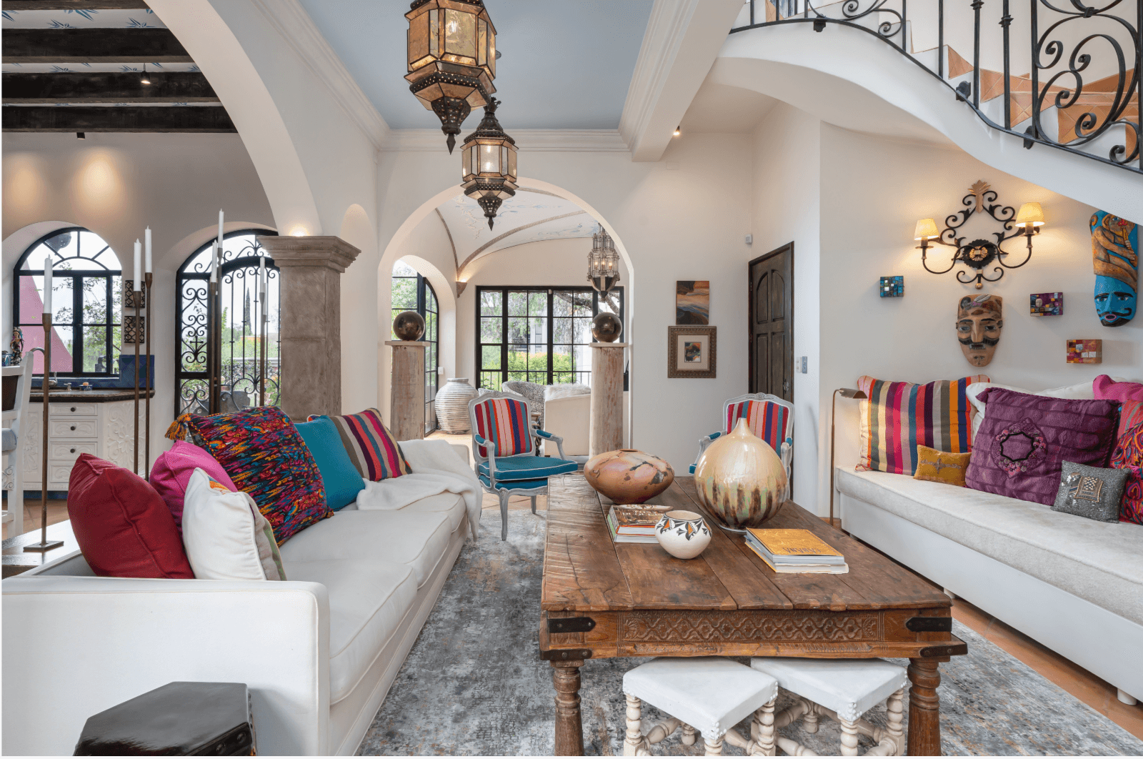 Casa del Arroyo — Ojo de Agua, San Miguel de Allende — photo 6 — bohemian elegance meets soaring architecture