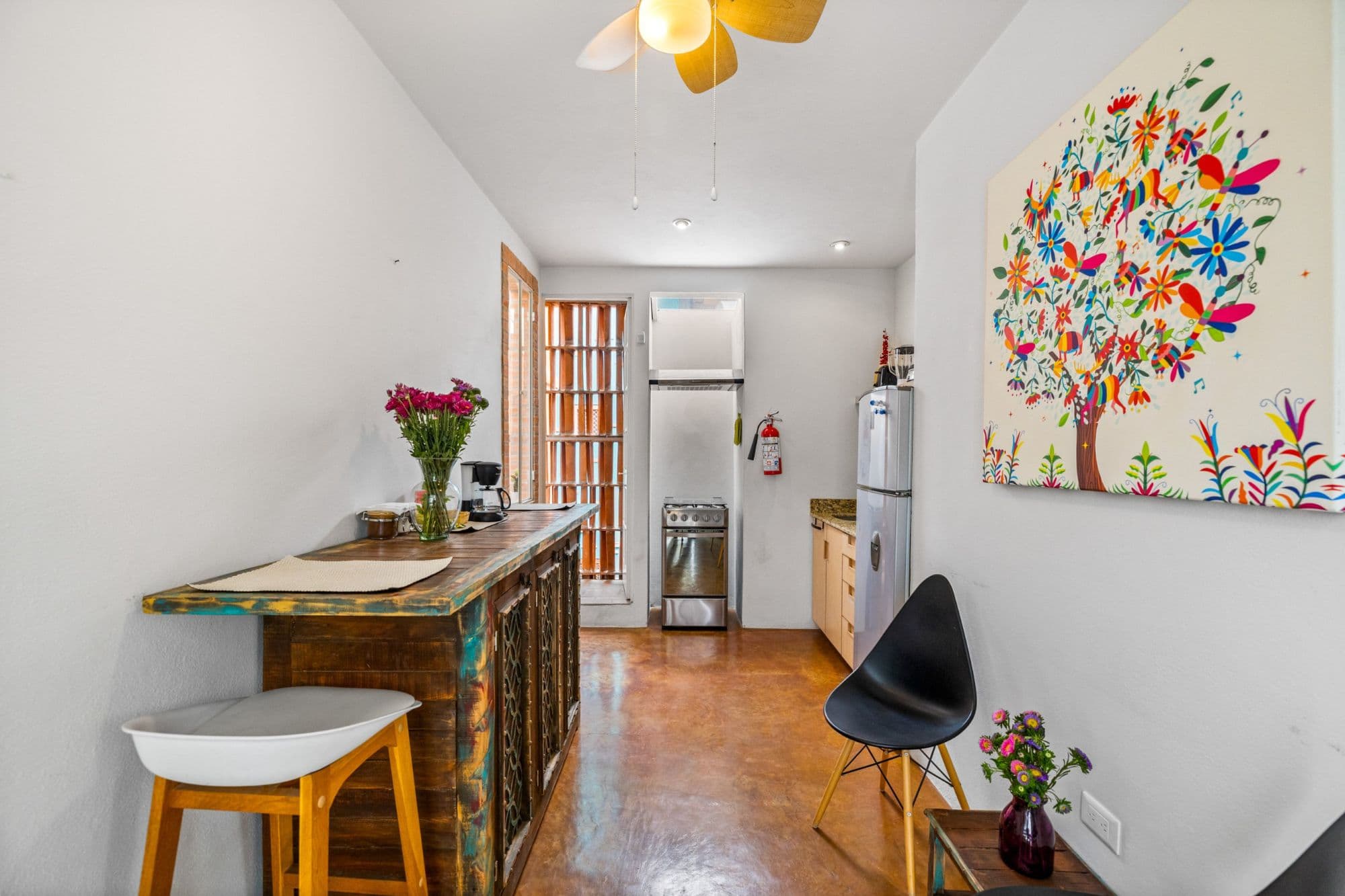 Casa la Luz — San Antonio, San Miguel de Allende — photo 15 — charming artisan kitchen with vibrant soul