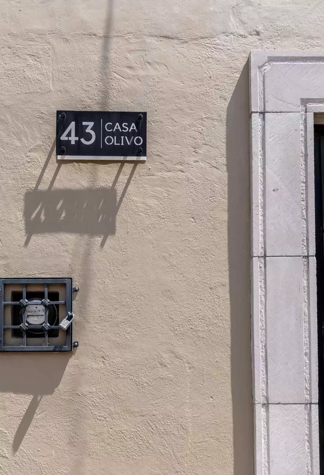 CASA OLIVO — Guadalupe, San Miguel de Allende — photo 24 — charming colonial facade, authentic character