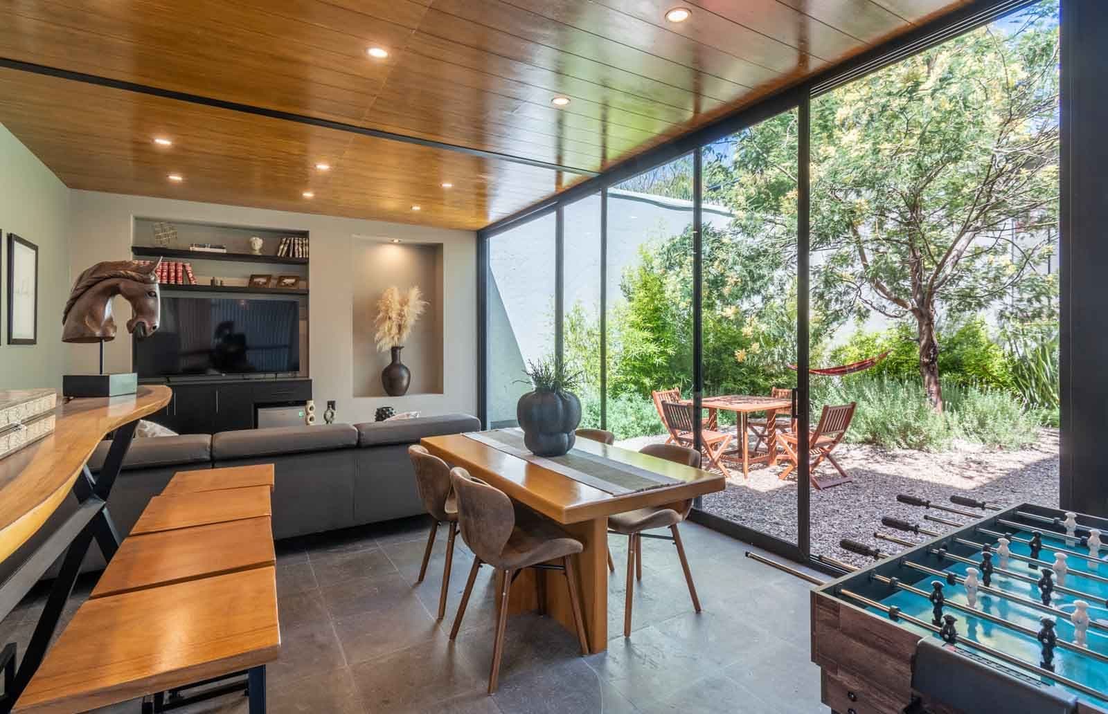 Casa Refugio — Villa de los Frailes, San Miguel de Allende — photo 3 — modern entertaining space, seamless indoor-outdoor living