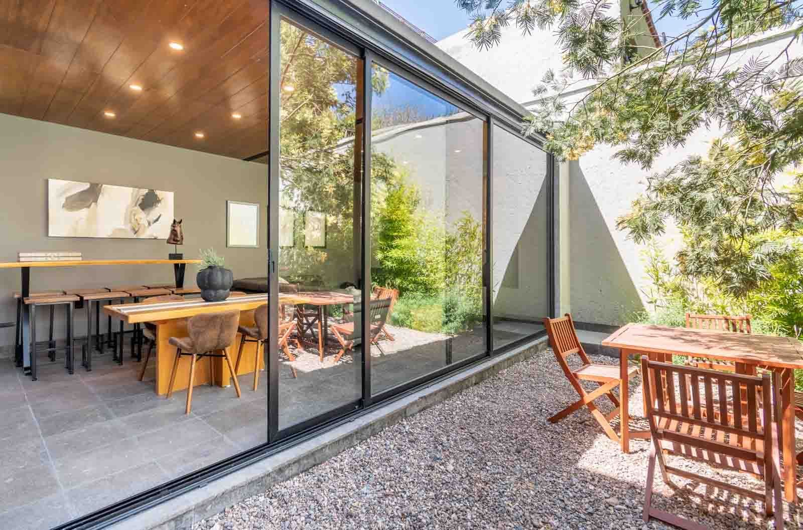 Casa Refugio — Villa de los Frailes, San Miguel de Allende — photo 4 — seamless indoor-outdoor living spaces