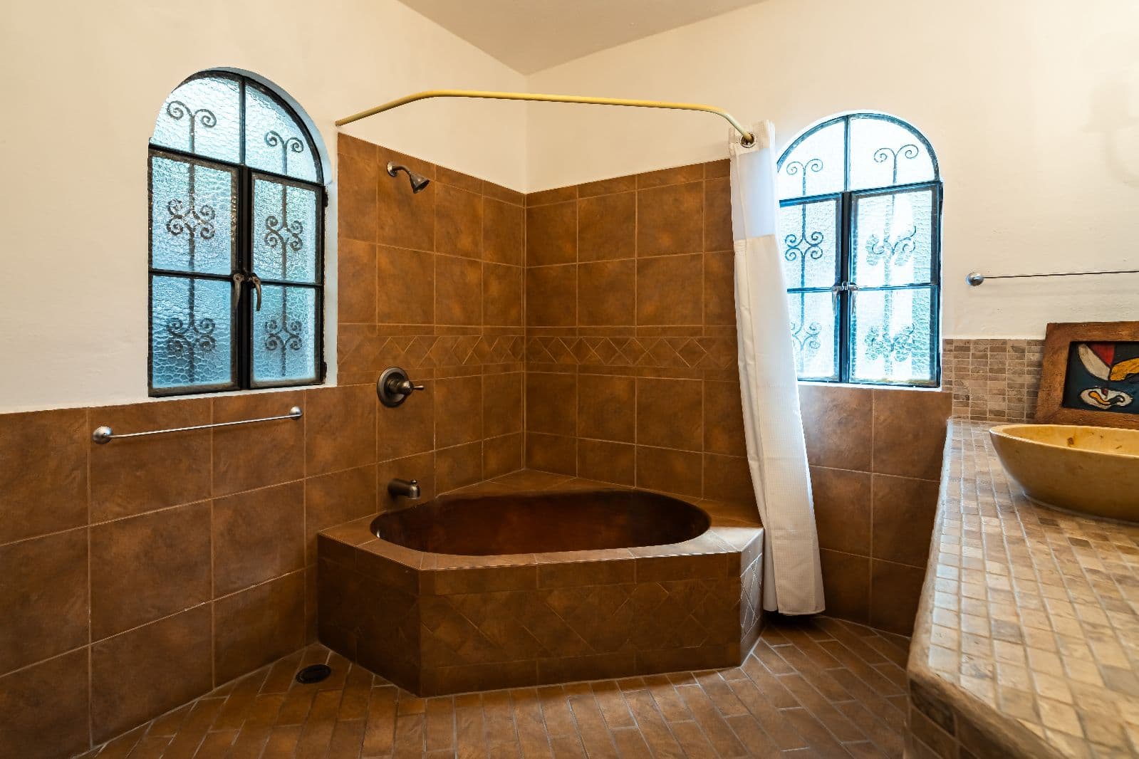 Casa Shangri-La — Centro, San Miguel de Allende — photo 16 — stunning spa-like soaking tub retreat