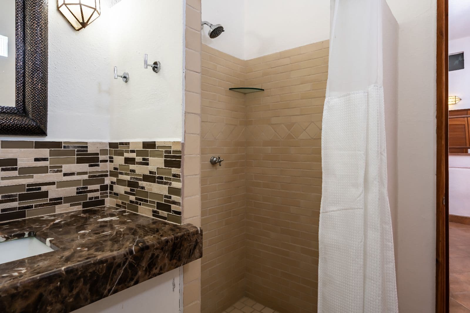 Casa Shangri-La — Centro, San Miguel de Allende — photo 22 — contemporary spa-inspired master bath sanctuary