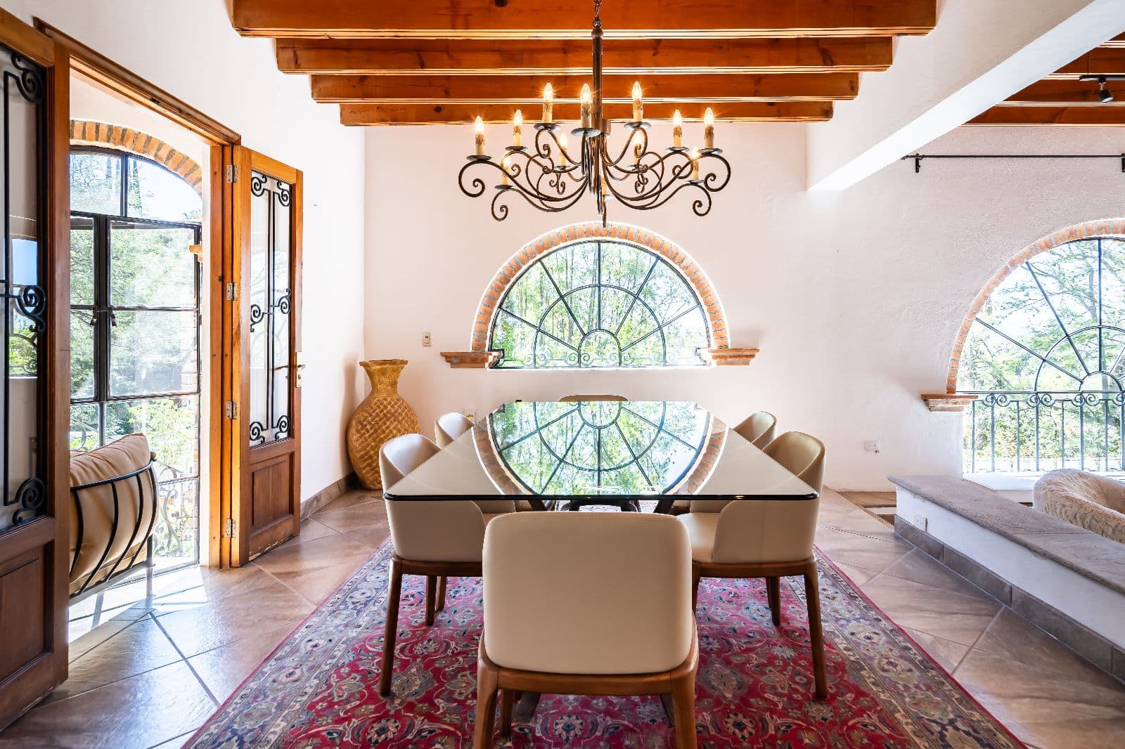 Casa Shangri-La — Centro, San Miguel de Allende — photo 6 — radiant dining room with spectacular arched views